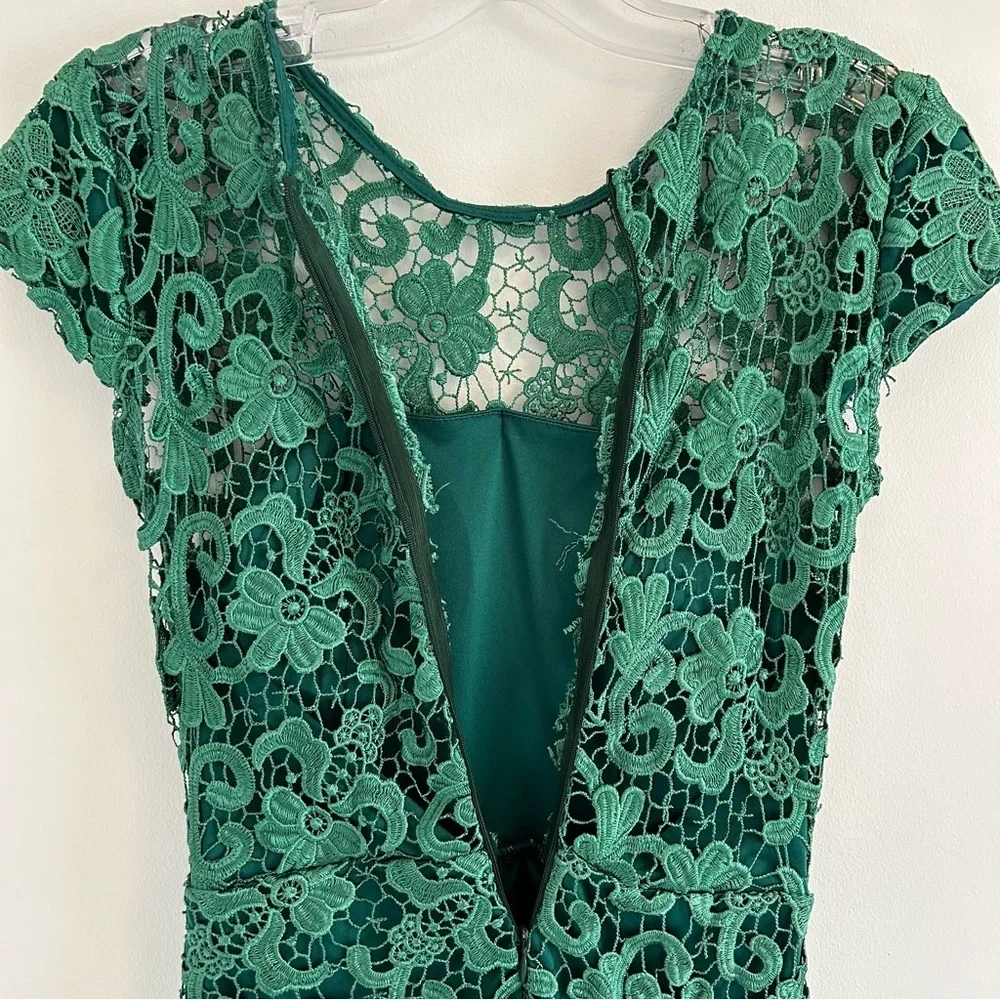 (SOLD) Emerald Green Lace Dress Size XS - Picture 9 of 12